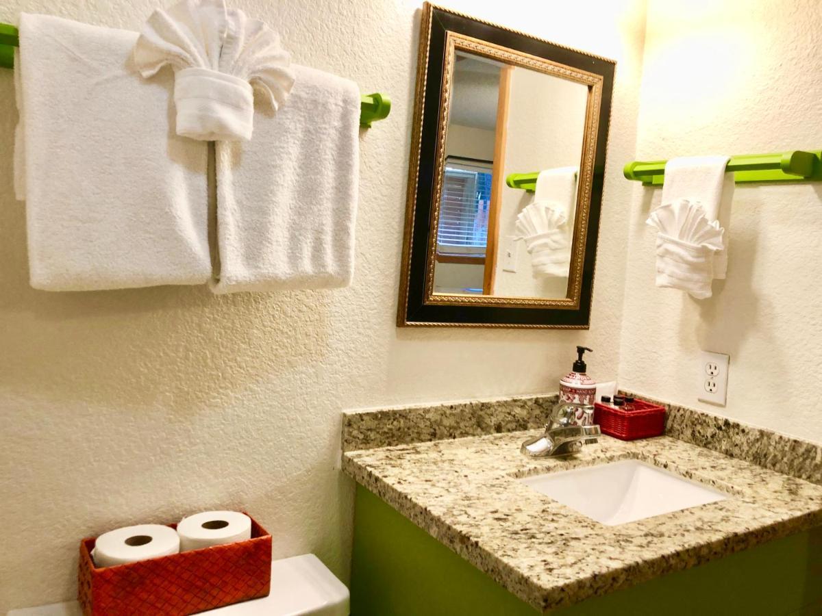The Cove Bnb Hudson Bend Ngoại thất bức ảnh
